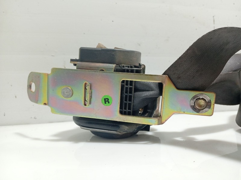 Recambio de cinturon seguridad delantero derecho para tata indica referencia OEM IAM 511646200A  3930CD