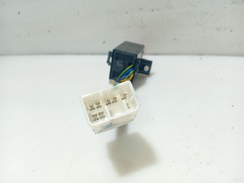 Recambio de warning para tata indica referencia OEM IAM 4707W  