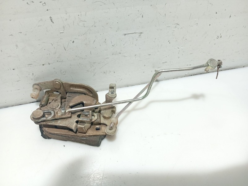 Recambio de cerradura puerta delantera derecha para tata indica referencia OEM IAM 4707CDD  