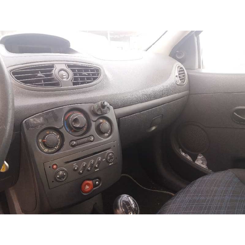 renault clio iii business   |   10.07 - 12.09 | 2007 - 2009 | 68 cv / 50 kw del año 2007