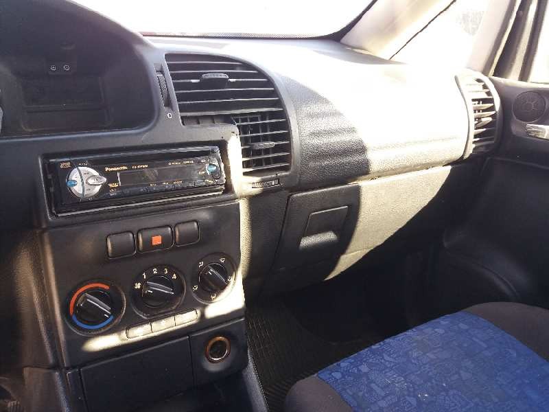 opel zafira a elegance   |   08.00 - 12.05 | 2000 - 2005 | 101 cv / 74 kw del año 2000 opel zafira a elegance   |   08.00 - 12.05 | 2000 - 2005 | 101 cv / 74 kw del año 2000