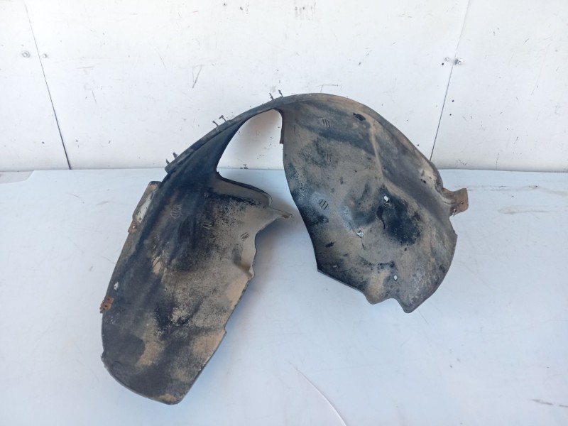 Recambio de paso de rueda delantero izquierdo para tata indica referencia OEM IAM 267861800124 26786180 