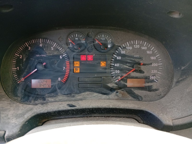 seat leon (1m1) del año 2001