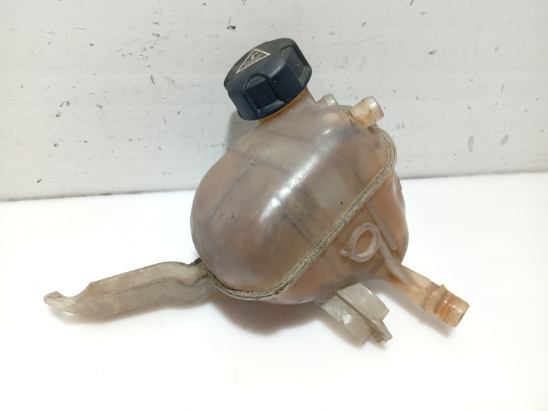 Recambio de deposito expansion para peugeot 508 i (8d_) 1.6 hdi referencia OEM IAM 1323HE  