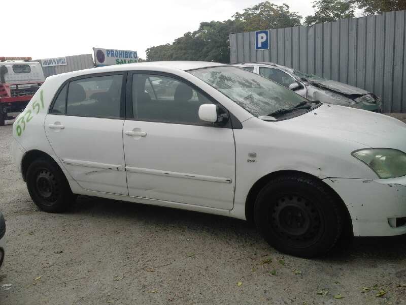 toyota corolla (e12) 1.4 16v cat   |   0.01 - ... | 2001 | 97 cv / 71 kw del año 2001