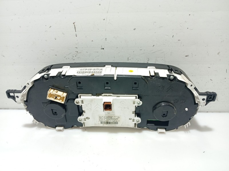 Recambio de cuadro instrumentos para peugeot 508 i (8d_) 1.6 hdi referencia OEM IAM 8247X1 9800420280 50300307211