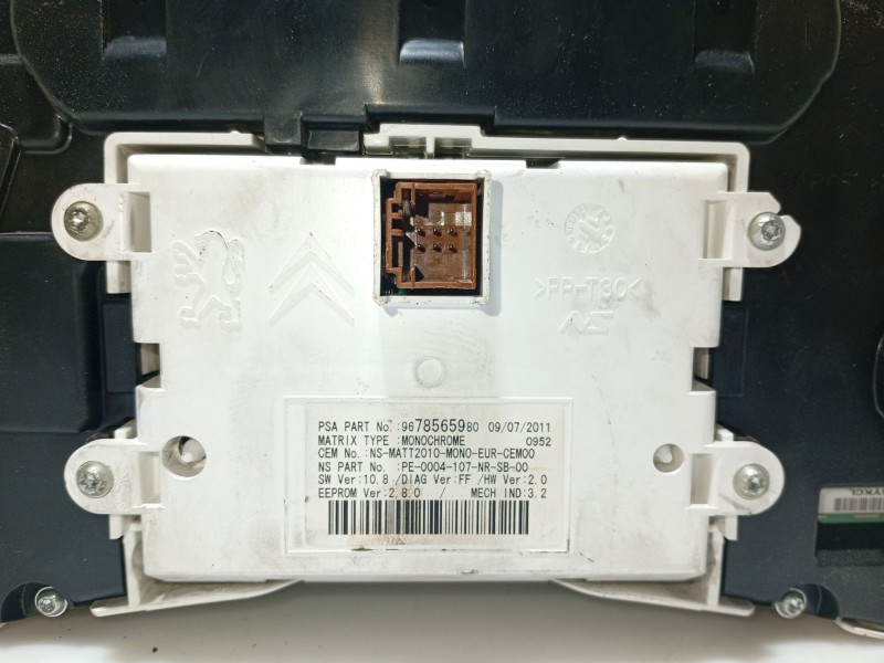 Recambio de cuadro instrumentos para peugeot 508 i (8d_) 1.6 hdi referencia OEM IAM 8247X1 9800420280 50300307211