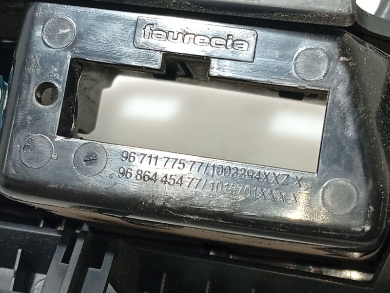 Recambio de moldura para peugeot 508 i (8d_) 1.6 hdi referencia OEM IAM 7591XY 9688547377 1005762X