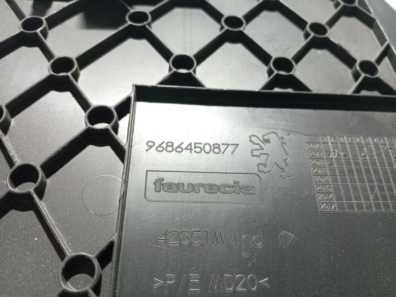 Recambio de guantera para peugeot 508 i (8d_) 1.6 hdi referencia OEM IAM 825281 9686450877 