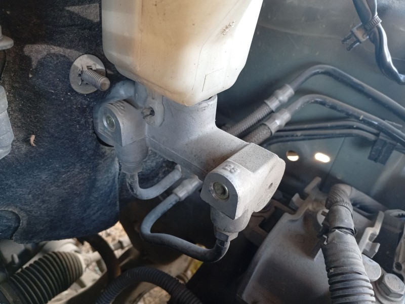 Recambio de bomba freno para peugeot 508 i (8d_) 1.6 hdi referencia OEM IAM 4601Y7 4601Y6 