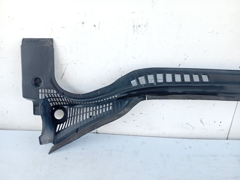 Recambio de moldura para peugeot 508 i (8d_) 1.6 hdi referencia OEM IAM 8108GK  