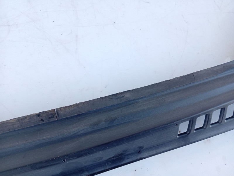 Recambio de moldura para peugeot 508 i (8d_) 1.6 hdi referencia OEM IAM 8108GK  