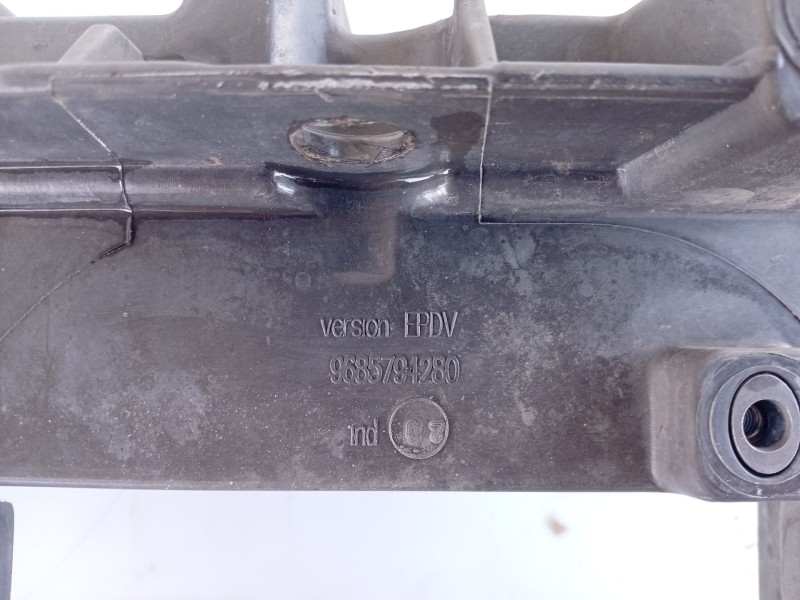 Recambio de panel frontal para peugeot 508 i (8d_) 1.6 hdi referencia OEM IAM 7104QS  