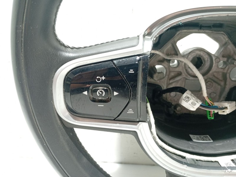 Recambio de volante para volvo v90 ii station wagon (235) d4 referencia OEM IAM 31407813 31407817 32266342