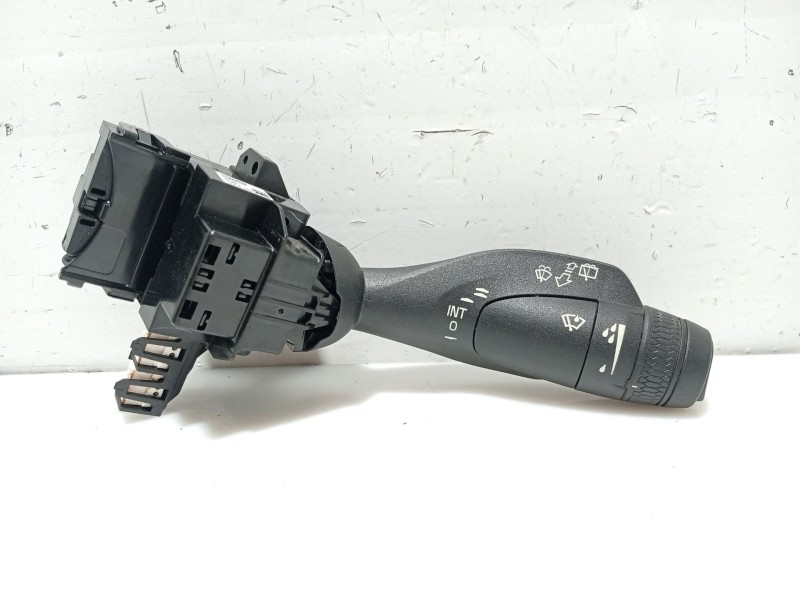 Recambio de mando limpia para volvo v90 ii station wagon (235) d4 referencia OEM IAM 31674103  