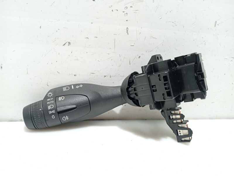 Recambio de mando intermitentes para volvo v90 ii station wagon (235) d4 referencia OEM IAM 31674102  