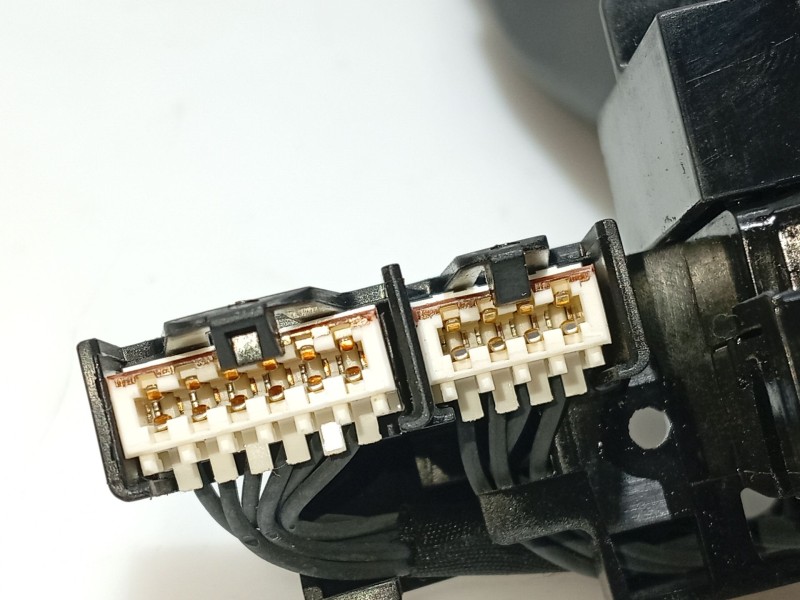 Recambio de mando intermitentes para volvo v90 ii station wagon (235) d4 referencia OEM IAM 31674102  