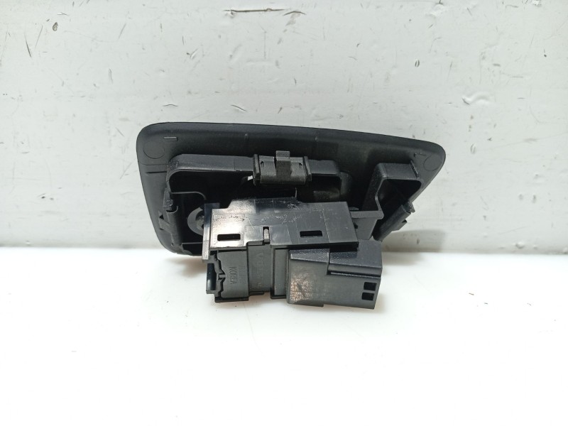 Recambio de mando elevalunas trasero derecho para volvo v90 ii station wagon (235) d4 referencia OEM IAM 31376458  