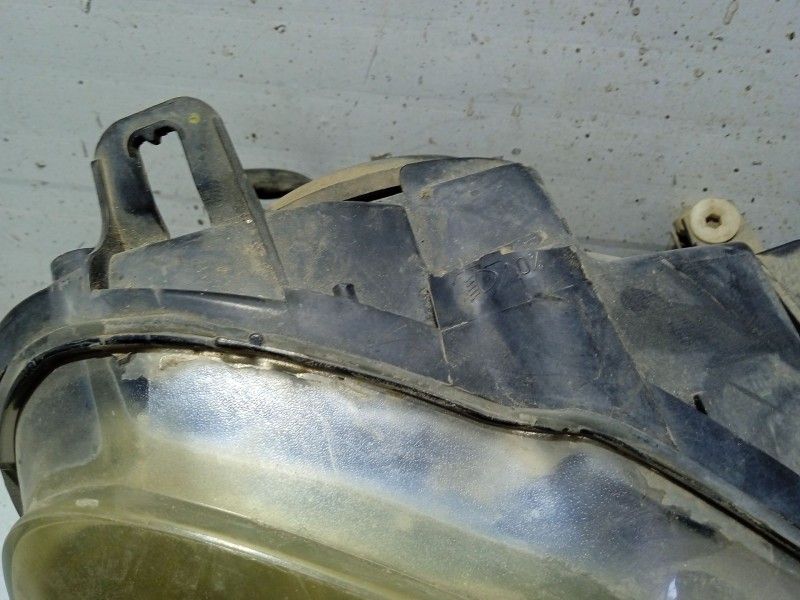 Recambio de faro derecho para citroën xsara (n1) 2.0 hdi 90 referencia OEM IAM 6205R5  