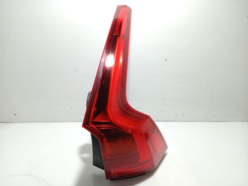 Recambio de piloto trasero derecho para volvo v90 ii station wagon (235) d4 referencia OEM IAM 32293875  