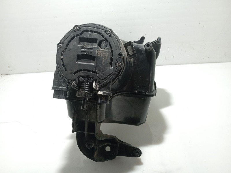 Recambio de deposito adblue para volvo v90 ii station wagon (235) d4 referencia OEM IAM P31405814 31669394 