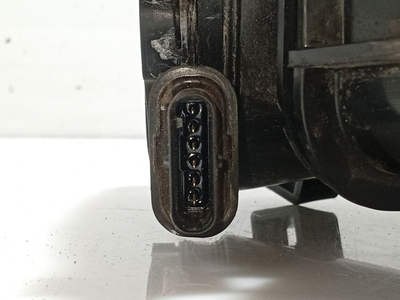 Recambio de deposito adblue para volvo v90 ii station wagon (235) d4 referencia OEM IAM P31405814 31669394 