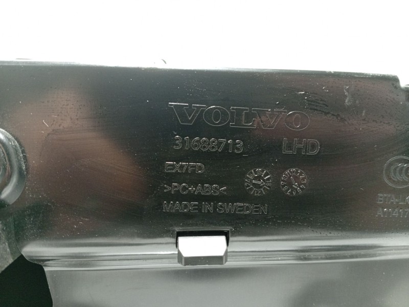 Recambio de guantera para volvo v90 ii station wagon (235) d4 referencia OEM IAM 31688711 31688713 32348252