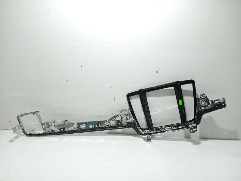 Recambio de moldura para volvo v90 ii station wagon (235) d4 referencia OEM IAM 32219361 31403974 