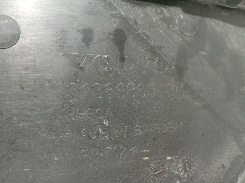 Recambio de moldura para volvo v90 ii station wagon (235) d4 referencia OEM IAM 31386869  