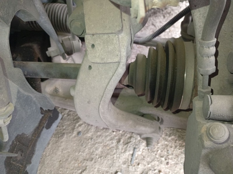 Recambio de transmision delantera izquierda para volvo v90 ii station wagon (235) d4 referencia OEM IAM 36011772  