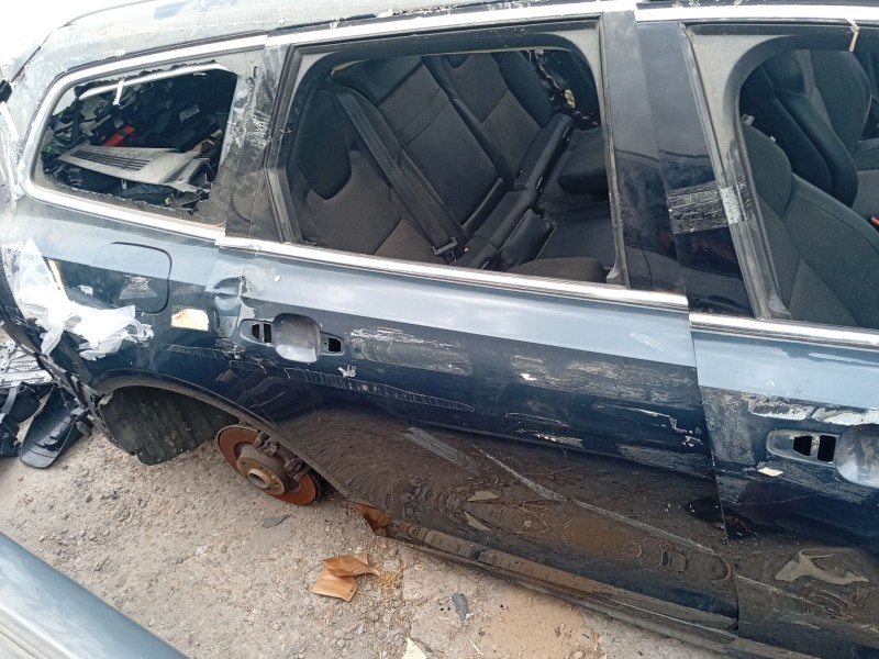 Recambio de puerta trasera derecha para volvo v90 ii station wagon (235) d4 referencia OEM IAM 32321935  