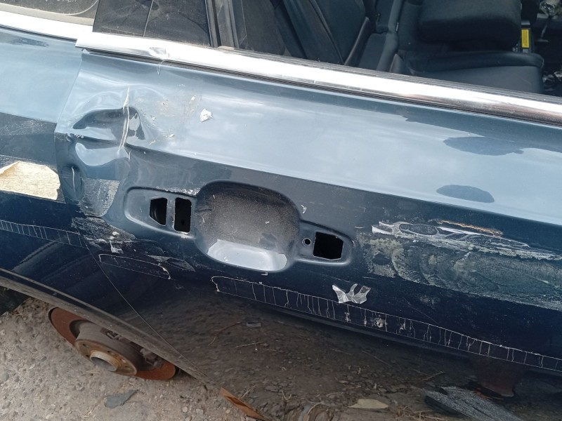 Recambio de puerta trasera derecha para volvo v90 ii station wagon (235) d4 referencia OEM IAM 32321935  