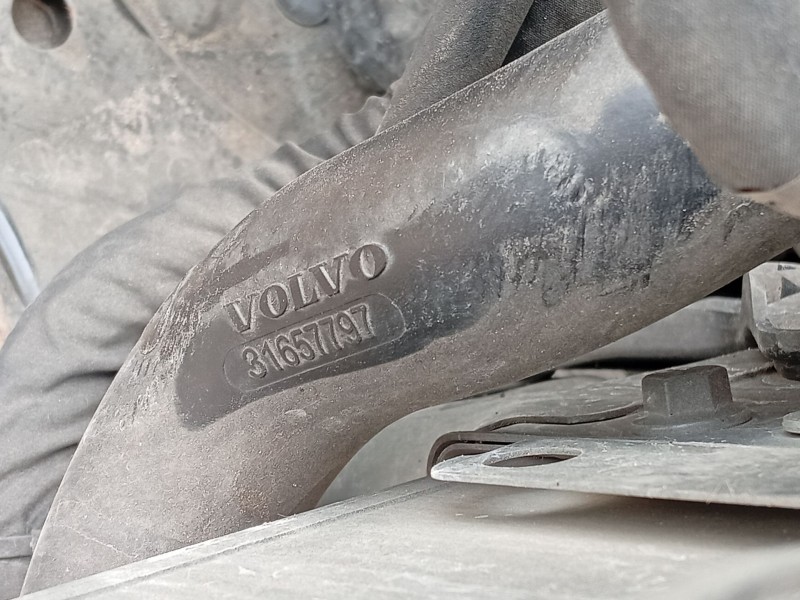 Recambio de tubo para volvo v90 ii station wagon (235) d4 referencia OEM IAM 31657797  