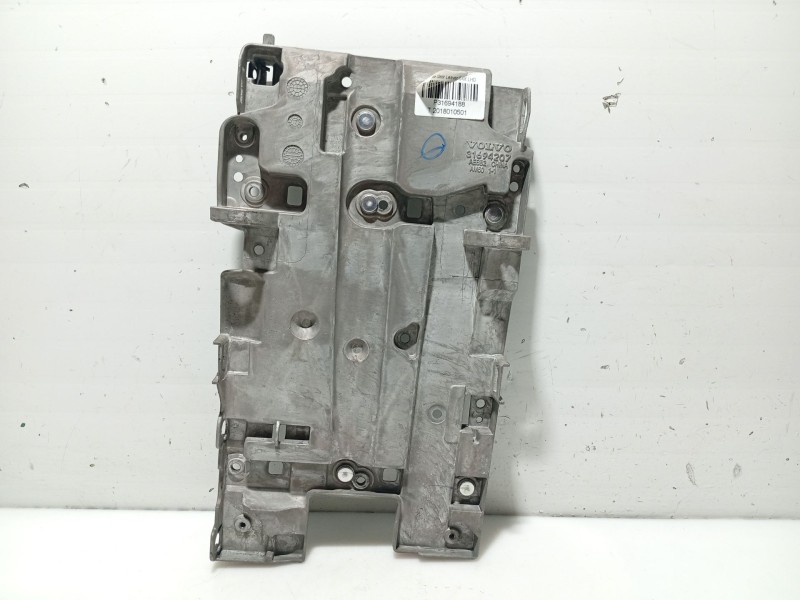 Recambio de moldura para volvo v90 ii station wagon (235) d4 referencia OEM IAM P31694188 31694207 