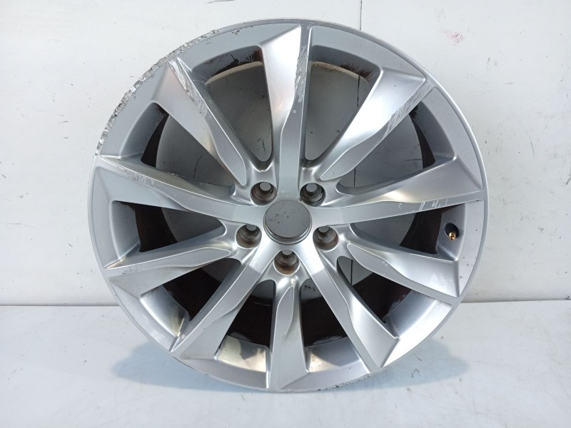 Recambio de llanta para volvo v90 ii station wagon (235) d4 referencia OEM IAM 31362840  