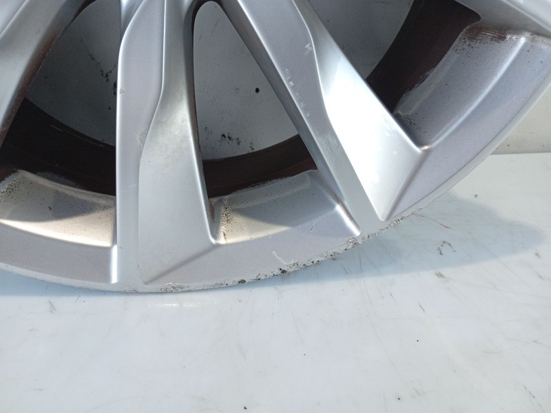 Recambio de llanta para volvo v90 ii station wagon (235) d4 referencia OEM IAM 31362840  