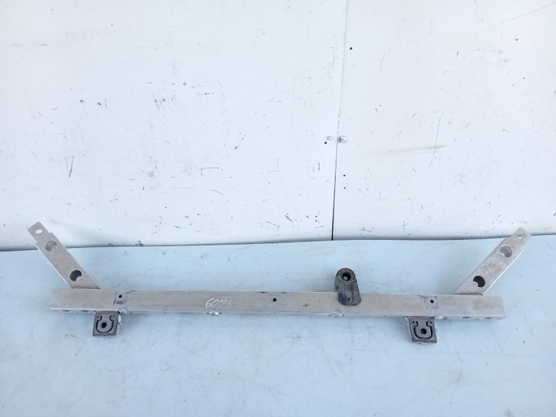 Recambio de travesaño superior para volvo v90 ii station wagon (235) d4 referencia OEM IAM 31391252  