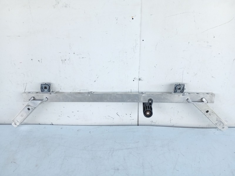 Recambio de travesaño superior para volvo v90 ii station wagon (235) d4 referencia OEM IAM 31391252  