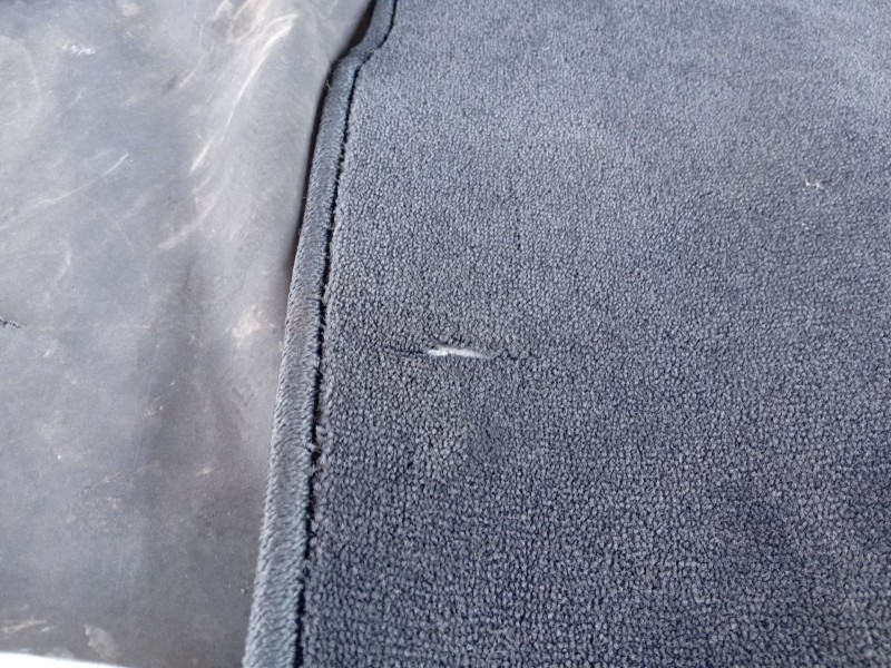 Recambio de tapizado maletero suelo para volvo v90 ii station wagon (235) d4 referencia OEM IAM 39842383  