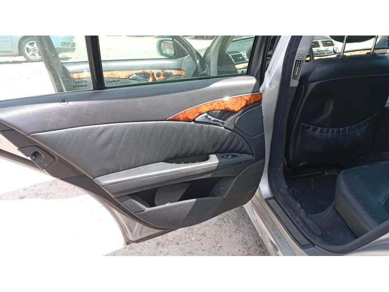 mercedes-benz clase e t-model (s211) del año 2008