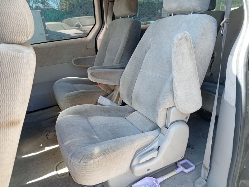 kia carnival ii (gq) del año 2006