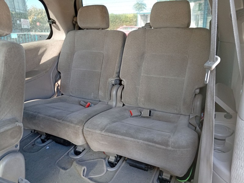 kia carnival ii (gq) del año 2006
