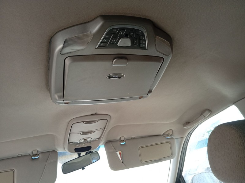 kia carnival ii (gq) del año 2006