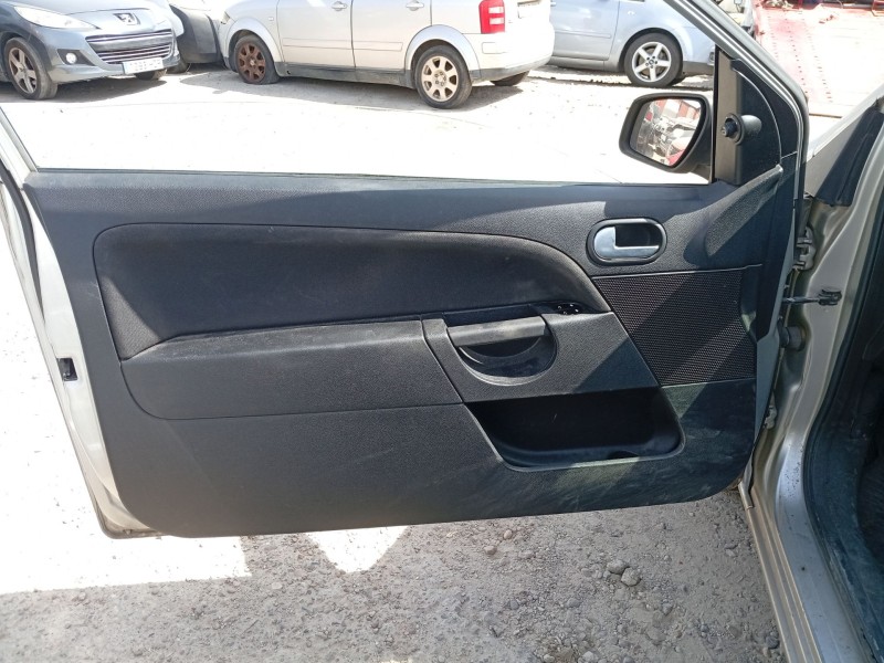 ford fiesta v (jh_, jd_) del año 2005