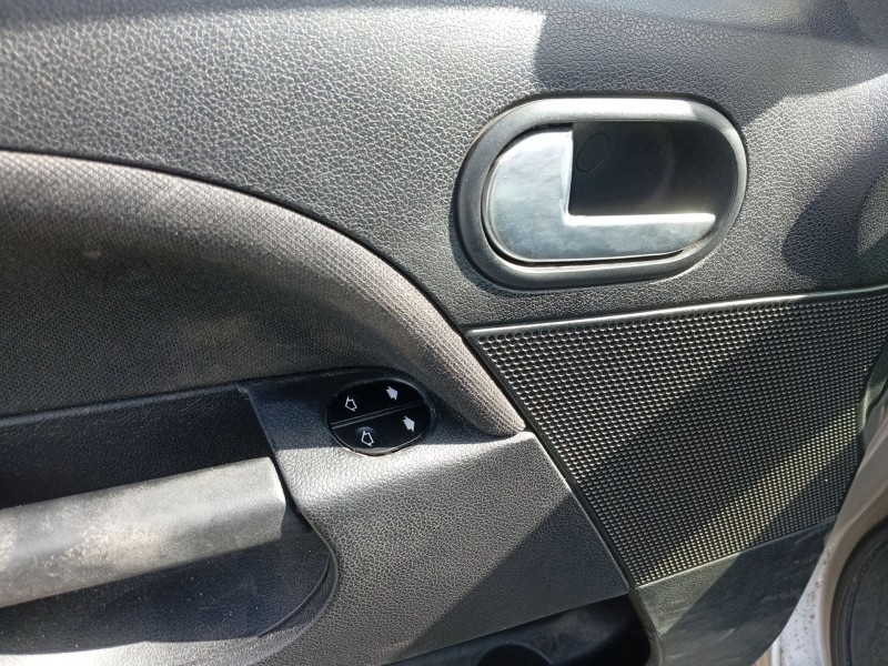 ford fiesta v (jh_, jd_) del año 2005