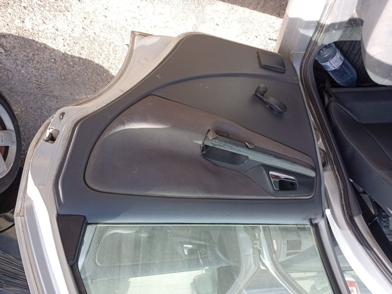 seat ibiza ii (6k1) del año 2001