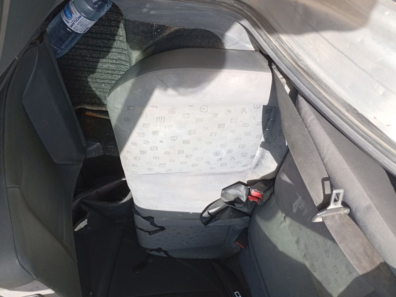 seat ibiza ii (6k1) del año 2001