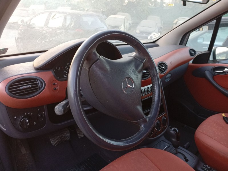 mercedes-benz clase a (w168) del año 2002