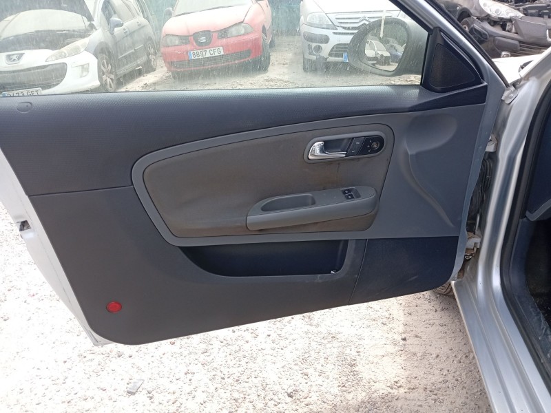 seat ibiza iii (6l1) del año 2007