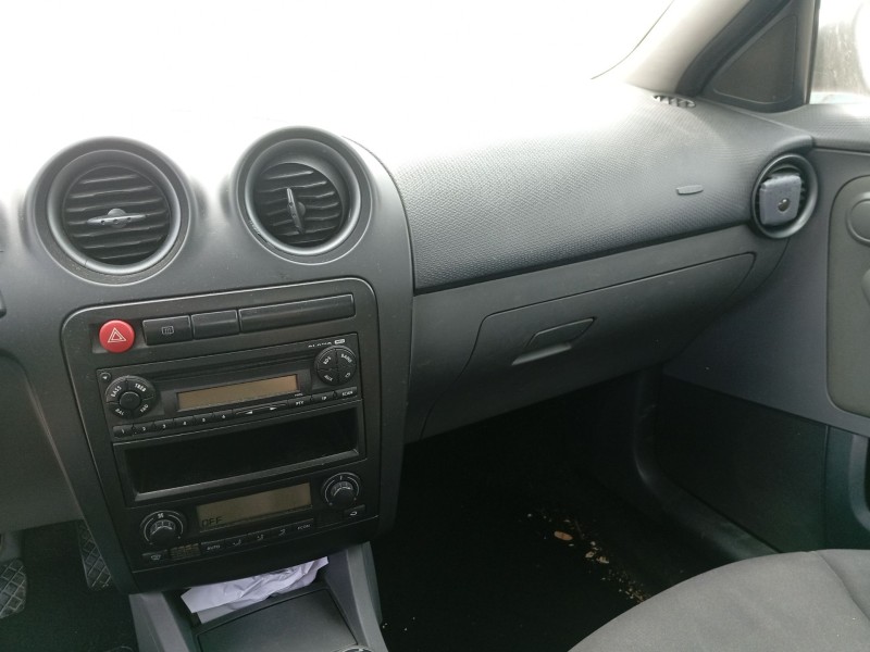 seat ibiza iii (6l1) del año 2007